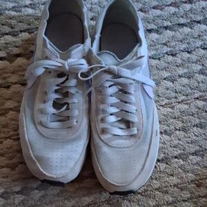 Women's Cream Sneakers Nike